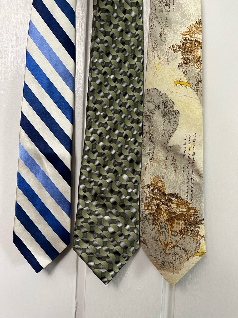 Bundle of 3 silk neckties